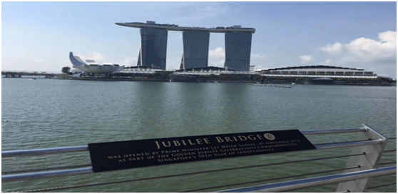 记AG亚娱管理进步奖获得者新马六天游