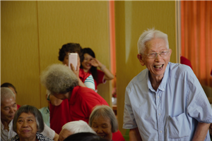 走进福利院，情暖老人心——AG亚娱供应链公益行